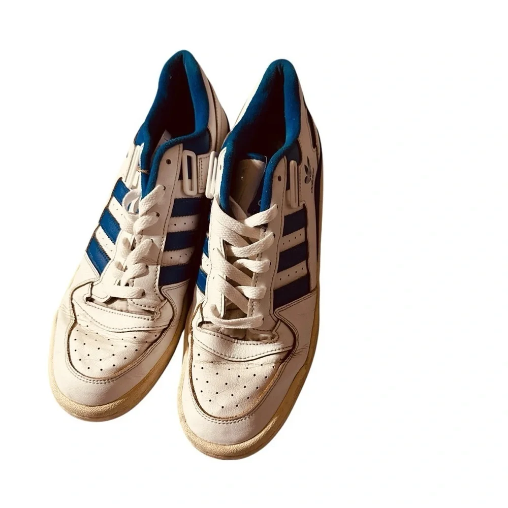 Adidas Originals Men's Forum Low Sneaker size 9.5, used, see all pictures